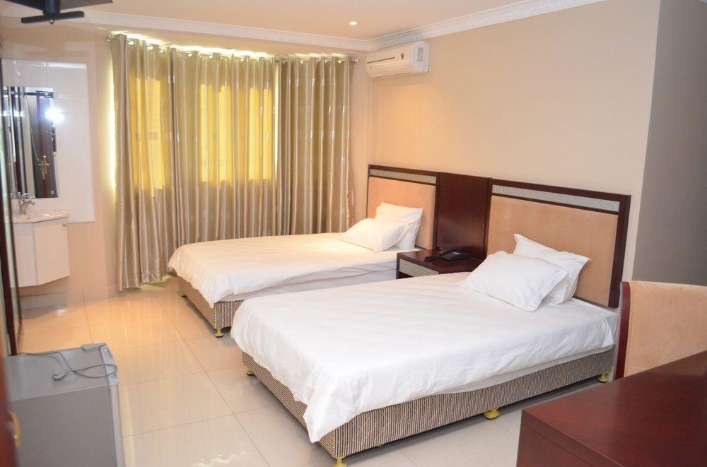 Hotel Atlantis Maputo Exterior photo