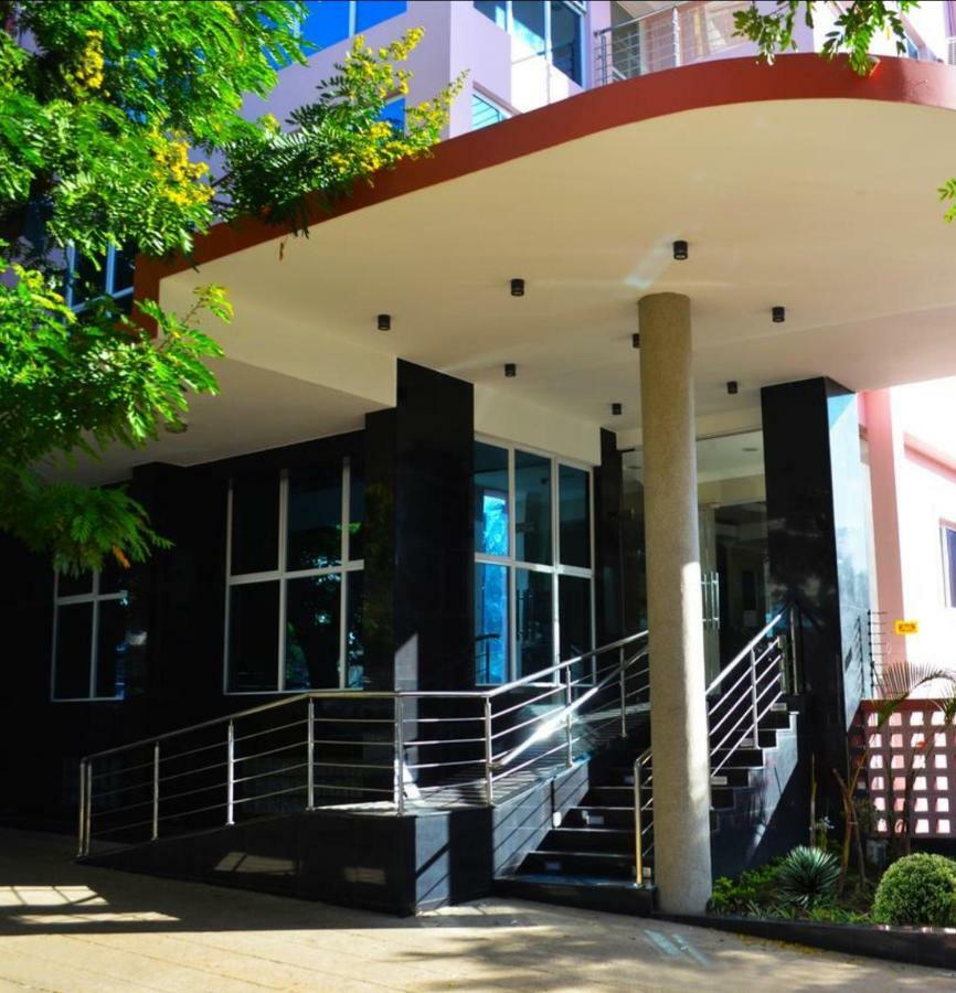Hotel Atlantis Maputo Exterior photo